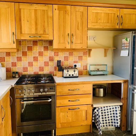 Glen Keen Farm Cottage Louisburgh Esterno foto